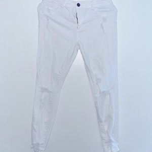White jeans size 7